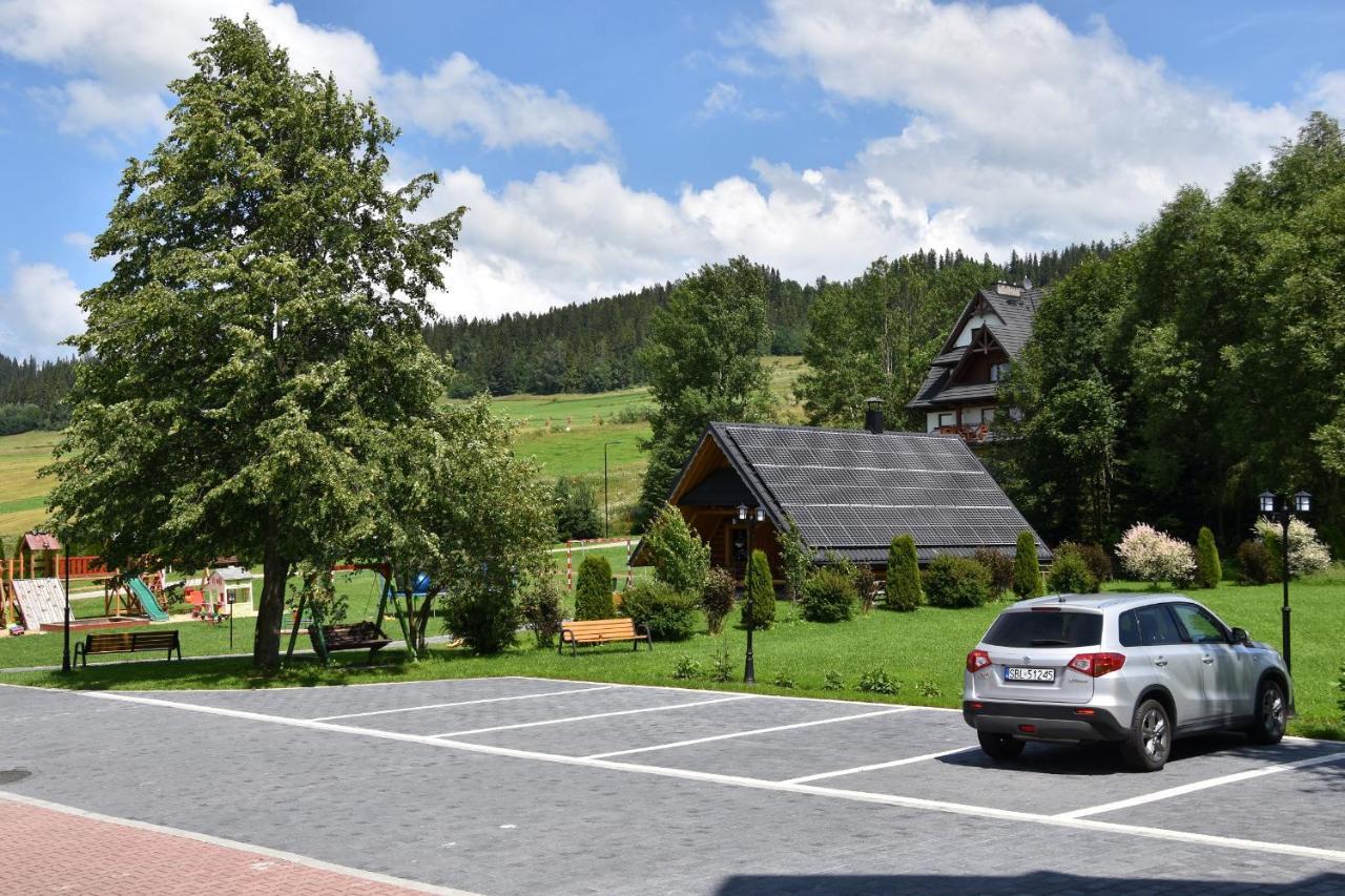 Pokoje Goscinne Budzowie Czarna Gora Bagian luar foto